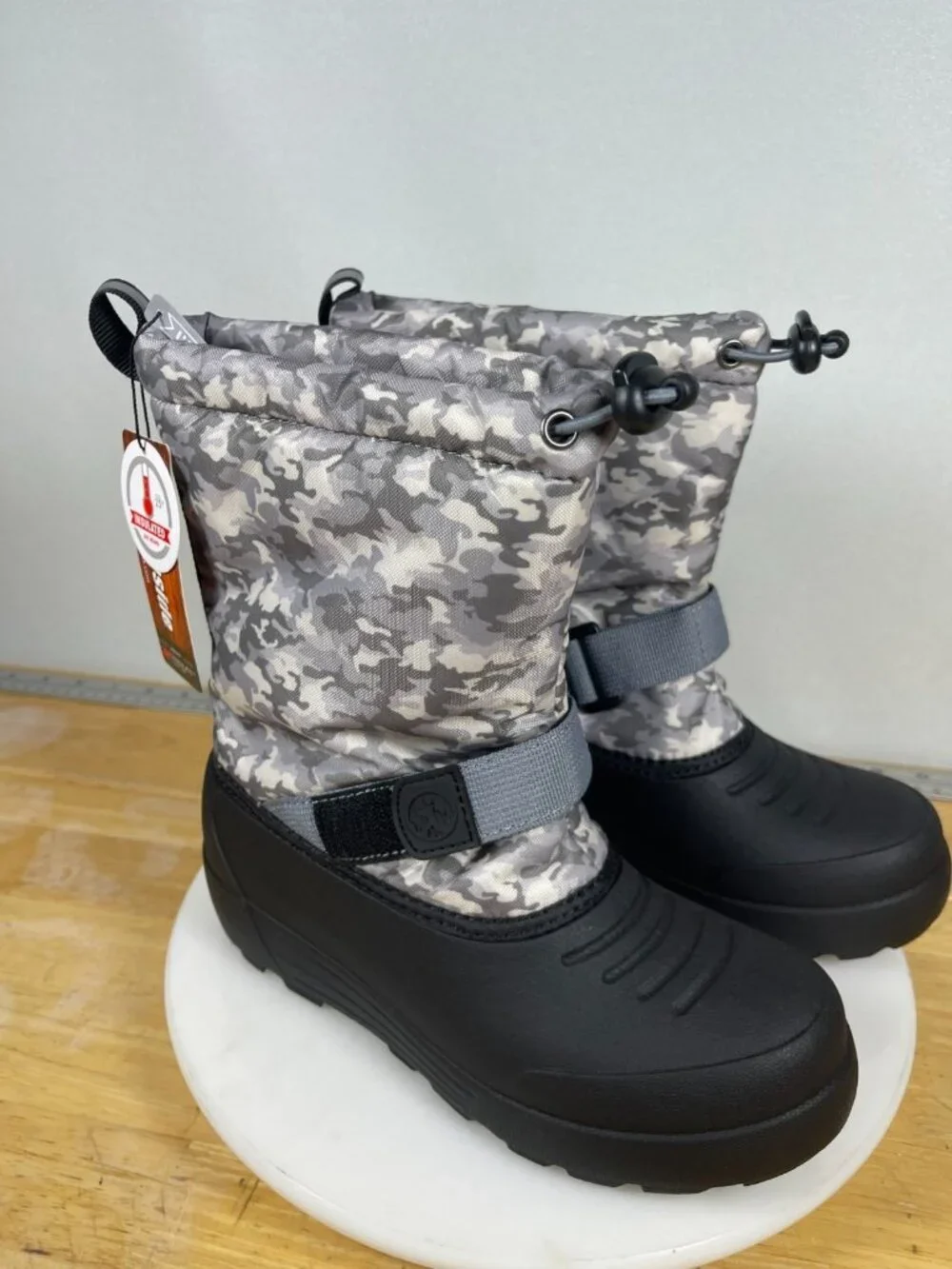 Northside Frosty Polar Boys Size 4 Gray Camo Winter Snow Boots Strap